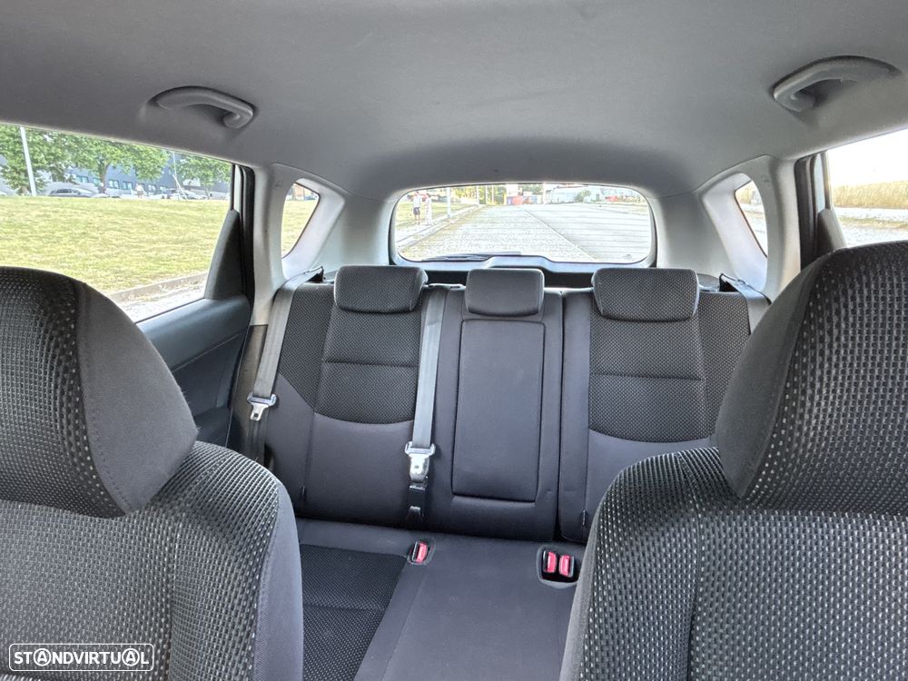 Hyundai i30 CW - 12