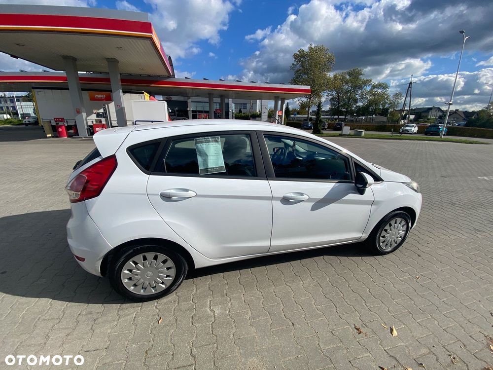Ford Fiesta - 18