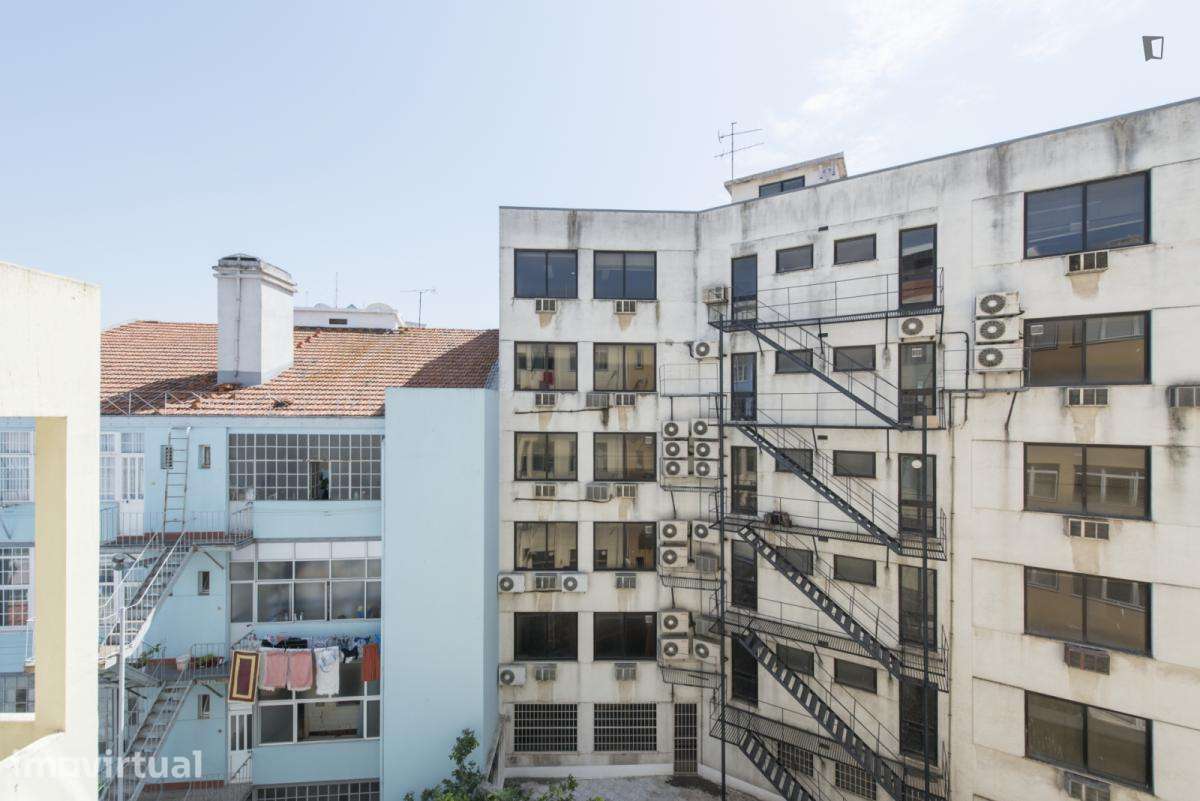 Quarto - localizado em Arroios Lisbon - Grande imagem: 4/19