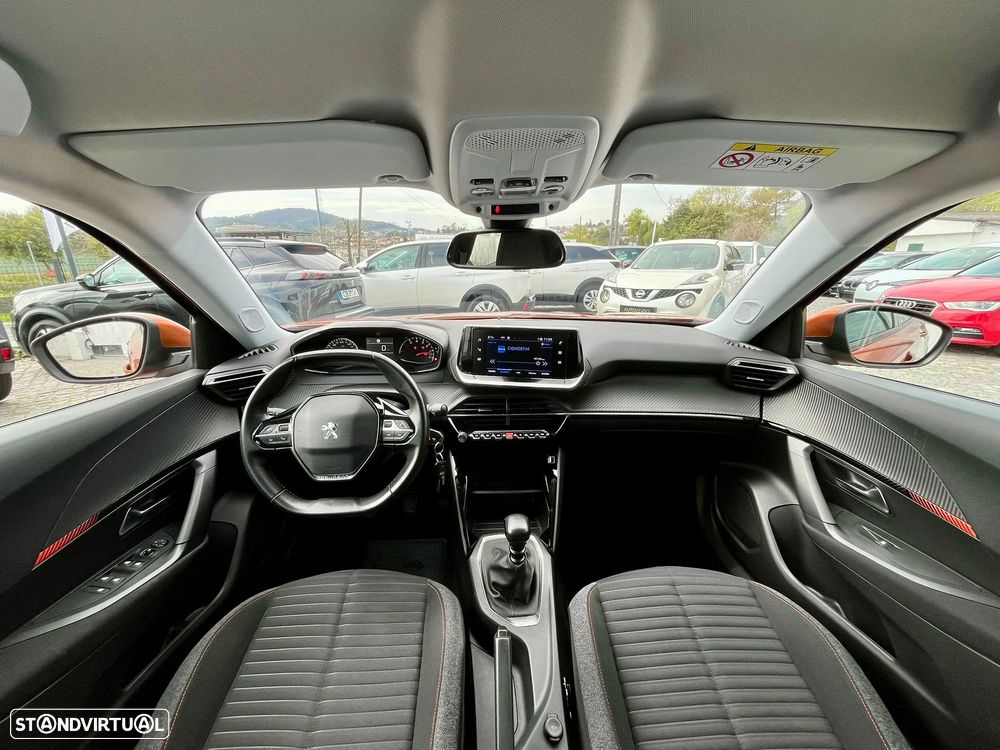 Peugeot 2008 1.2 PureTech Active - 15