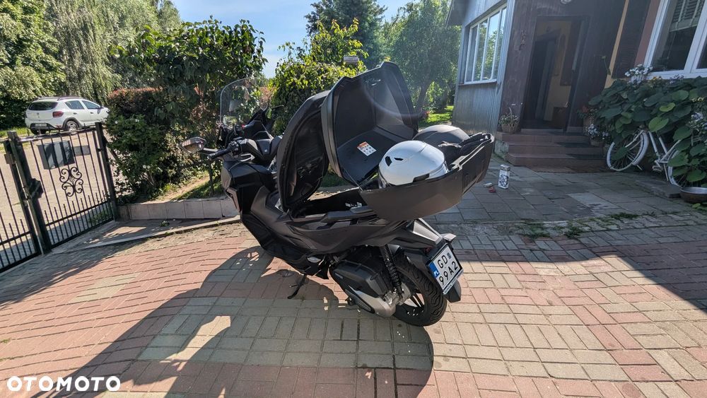 Honda NSS - 9