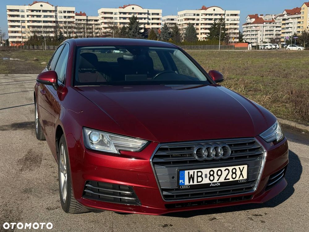 Audi A4 Limousine - 5