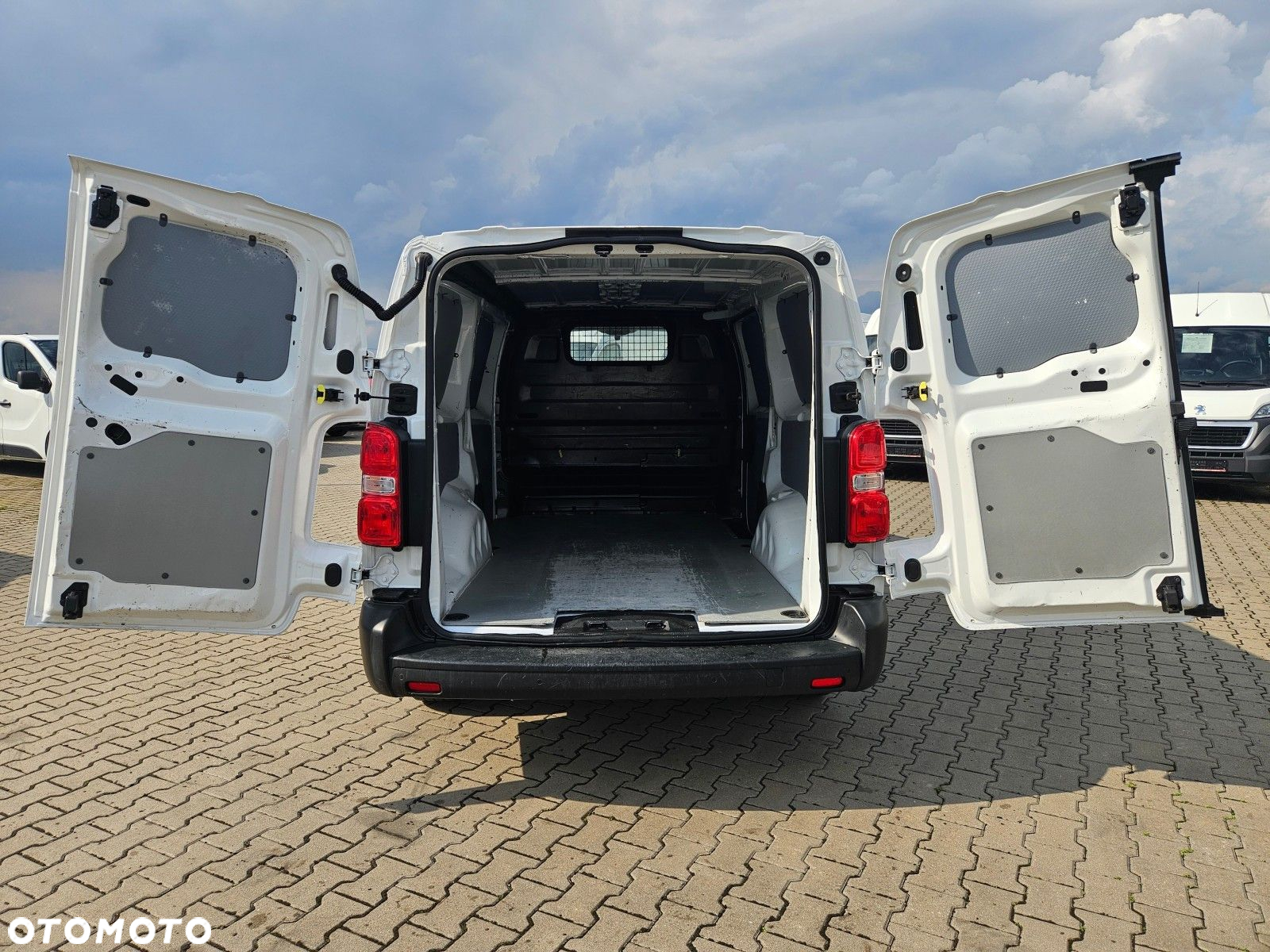 Toyota ProAce L3H1 *39999zł NETTO* ExtraLong 2,0D4d/122KM - 13