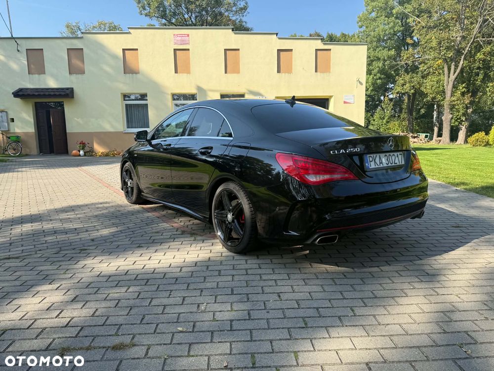 Mercedes-Benz CLA 250 Sport 7G-DCT - 6