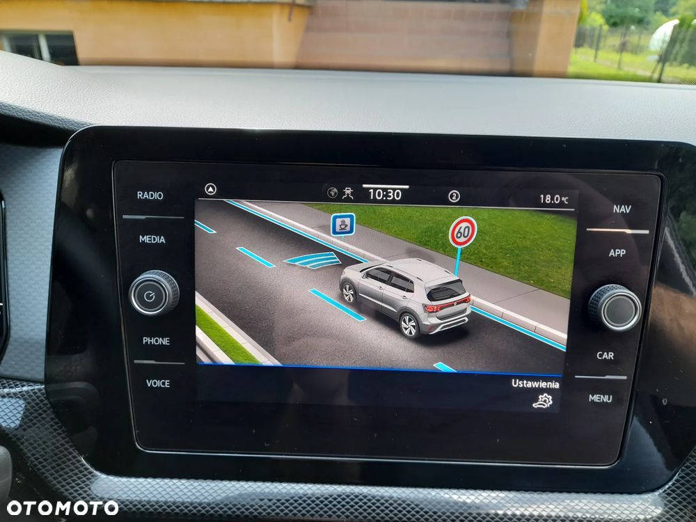 Volkswagen T-Cross - 18