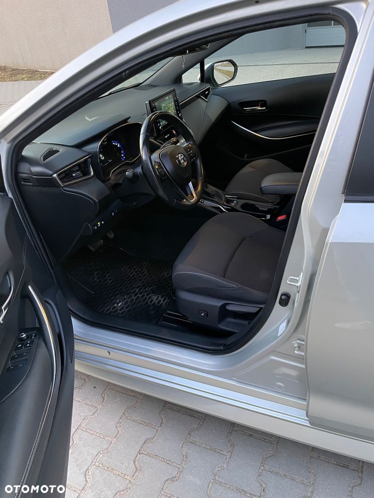Toyota Corolla 1.8 Hybrid Comfort - 9