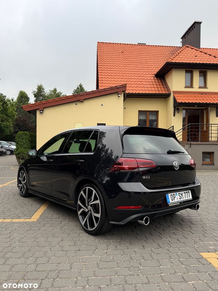 Volkswagen Golf GTI (BlueMotion Technology) DSG - 9
