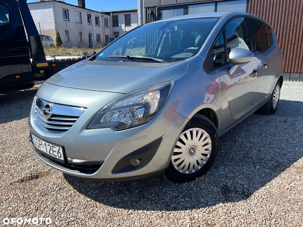 Opel Meriva 1.4 T Cosmo S&S - 3