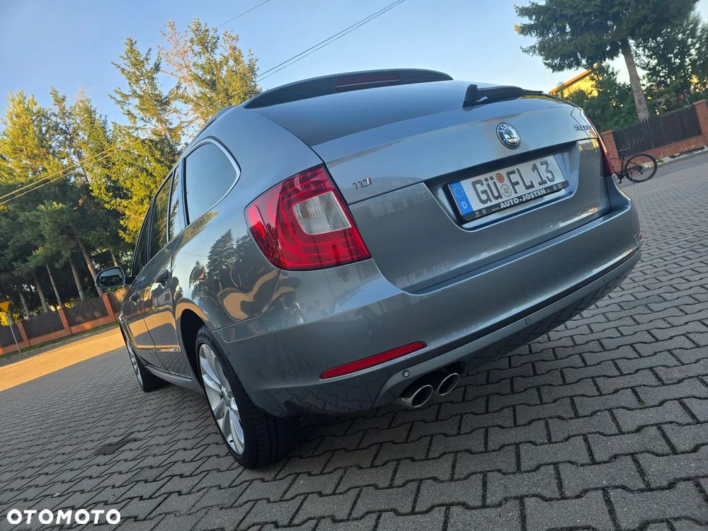 Skoda Superb 2.0 TDI Elegance DSG - 6