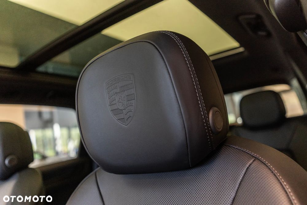 Porsche Cayenne Black Edition - 35
