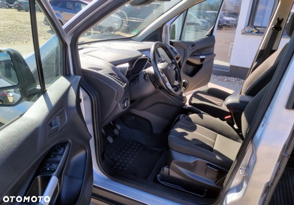 Ford Transit Connect - 20