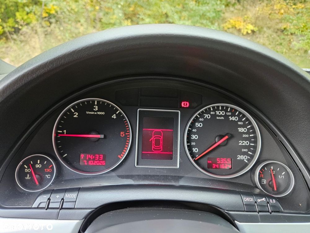 Audi A4 Avant - 12