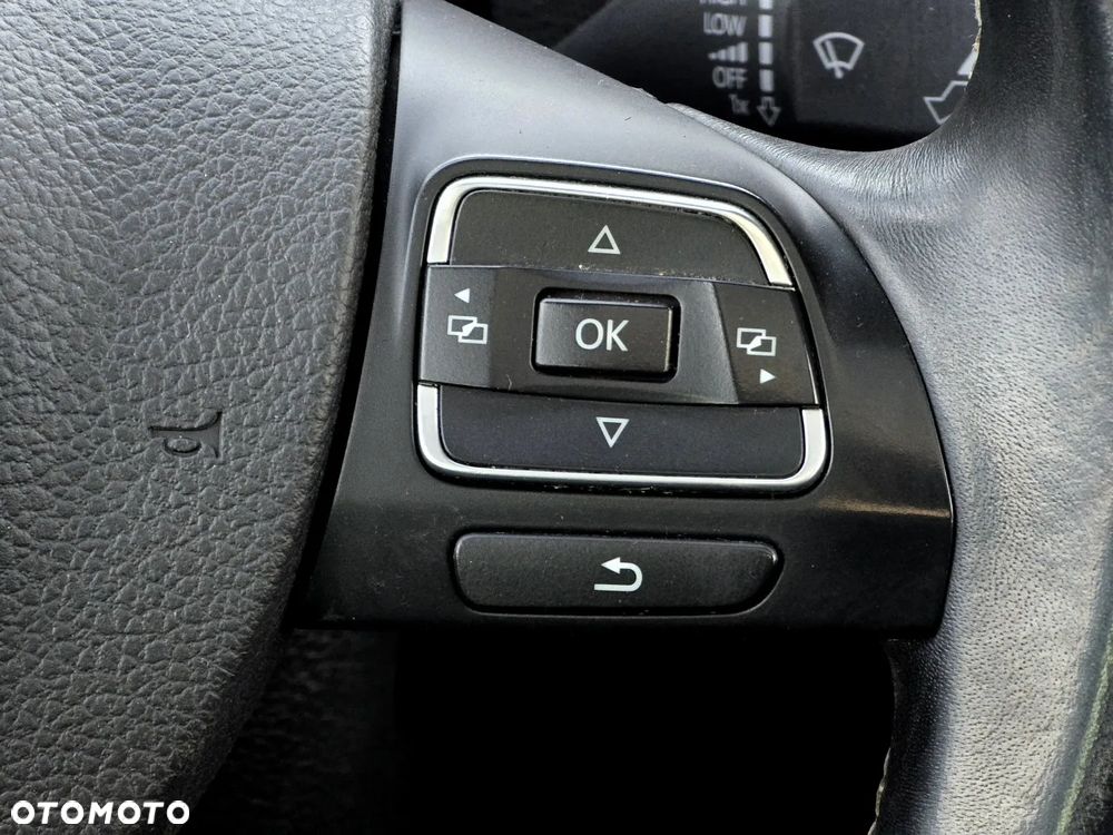 Volkswagen Tiguan 2.0 TDI SCR BlueMotion Technology Exclusive - 27