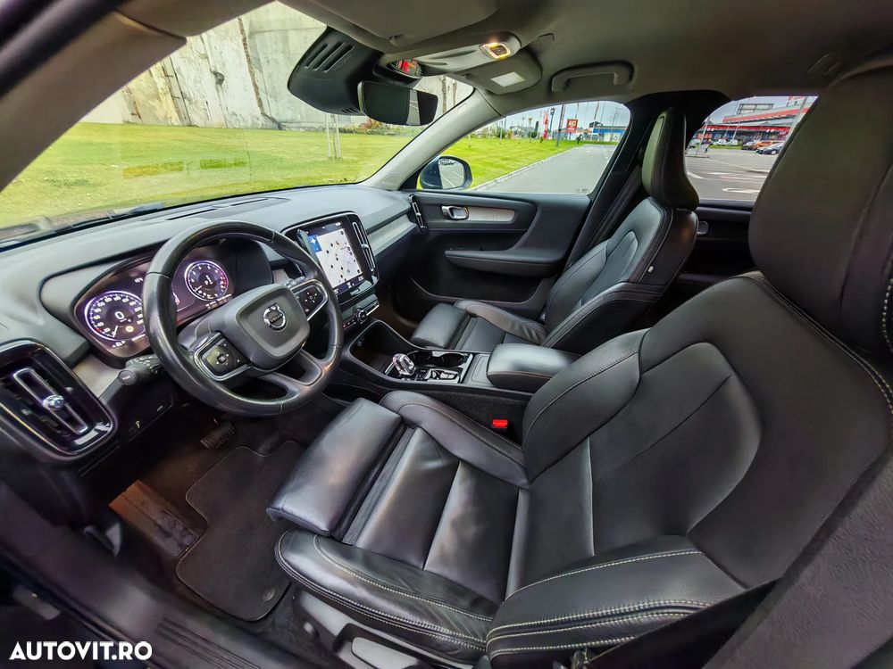 Volvo XC 40 T3 AT8 Momentum - 10