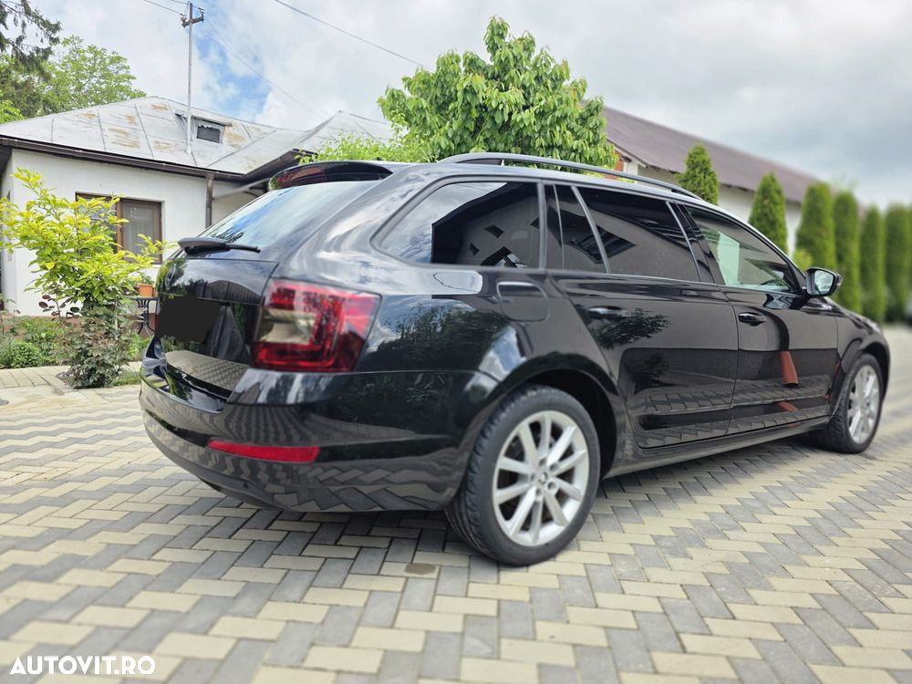 Skoda Octavia 2.0 TDI AMBITION DSG - 5