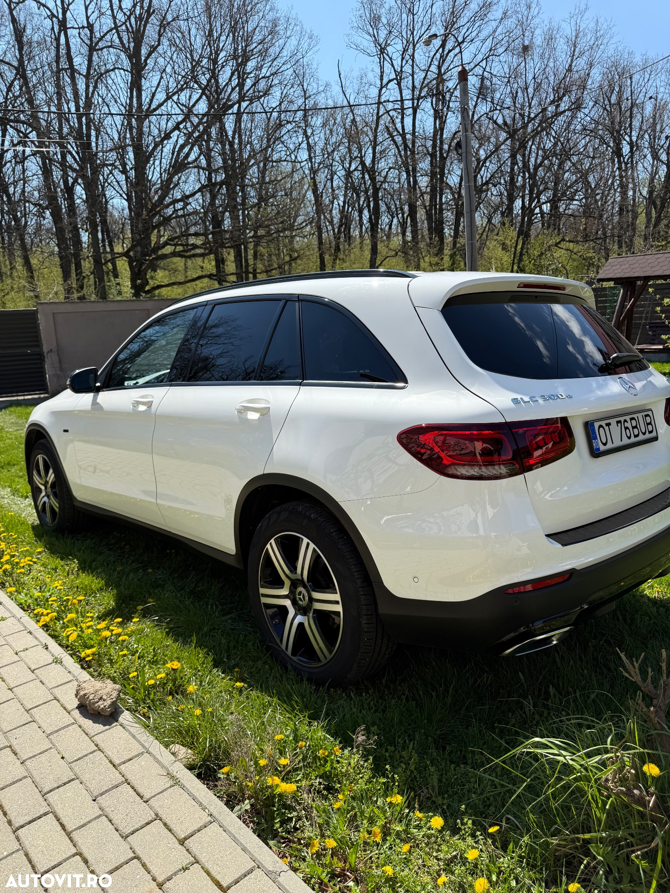 Mercedes-Benz GLC 300 e 4Matic 9G-TRONIC Exclusive - 11
