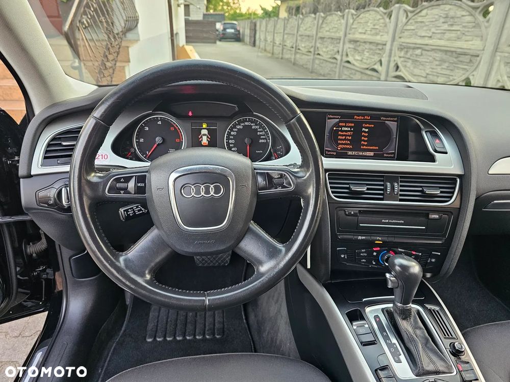 Audi A4 Avant 2.0 TDI DPF multitronic Ambiente - 25