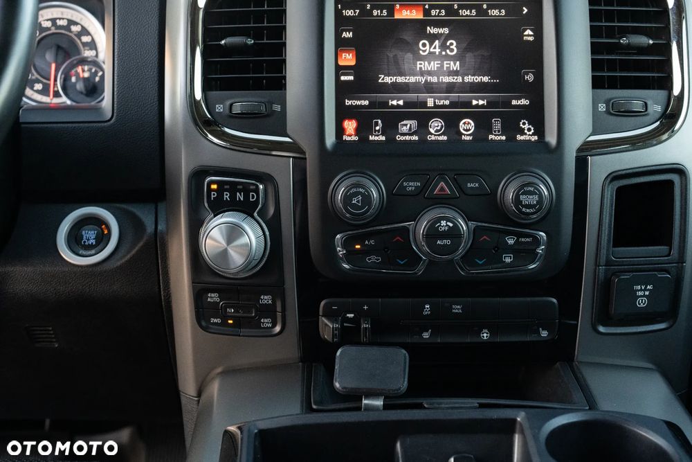 Dodge RAM 5.7 4x4 - 6