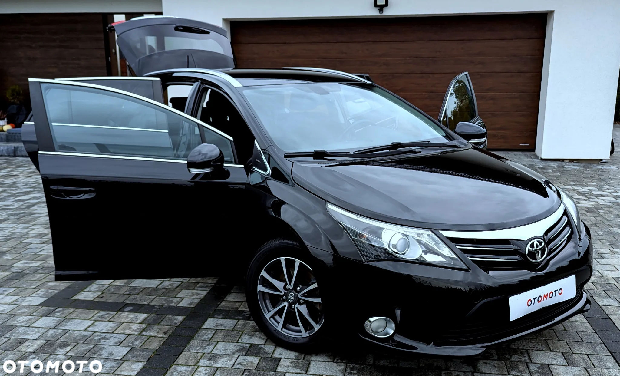 Toyota Avensis 1.8 Business Edition - 2