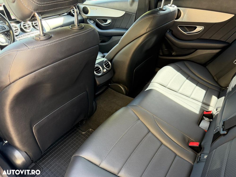 Mercedes-Benz C 250 9G-TRONIC AMG Line - 8