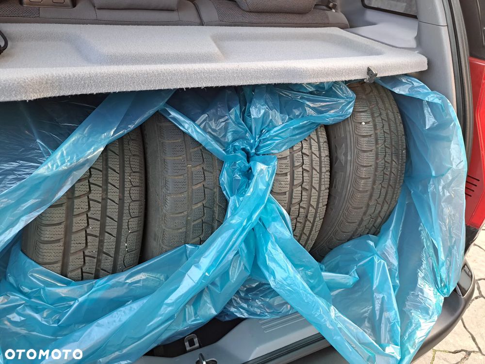 Hyundai Matrix 1.6 GLS - 33