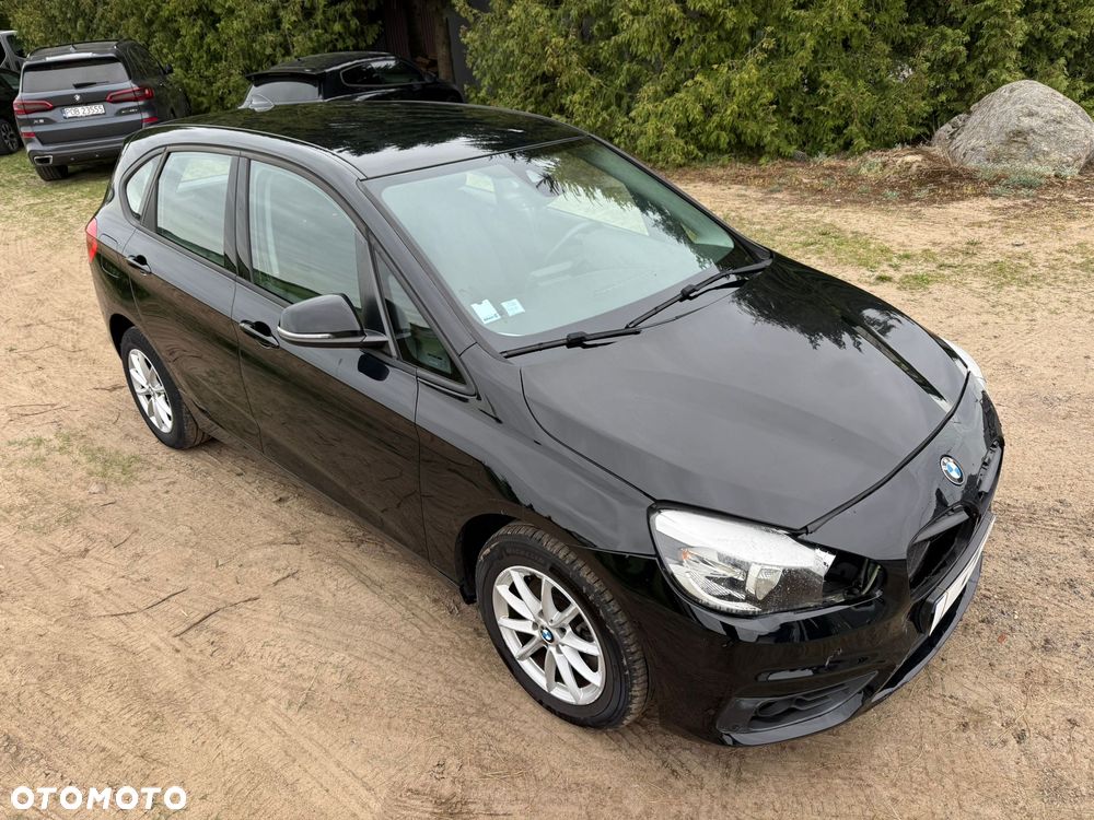 BMW Seria 2 216d Sport Line - 35
