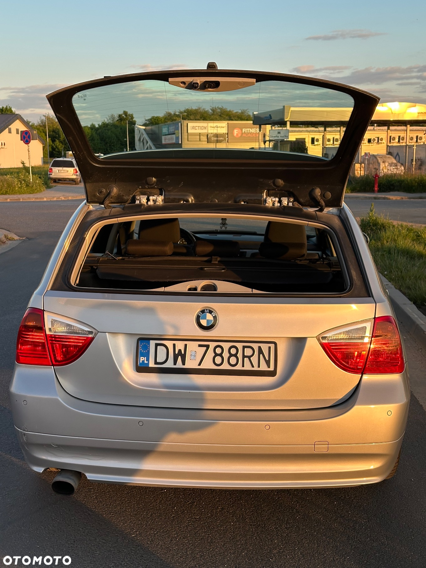 BMW Seria 3 320i - 14