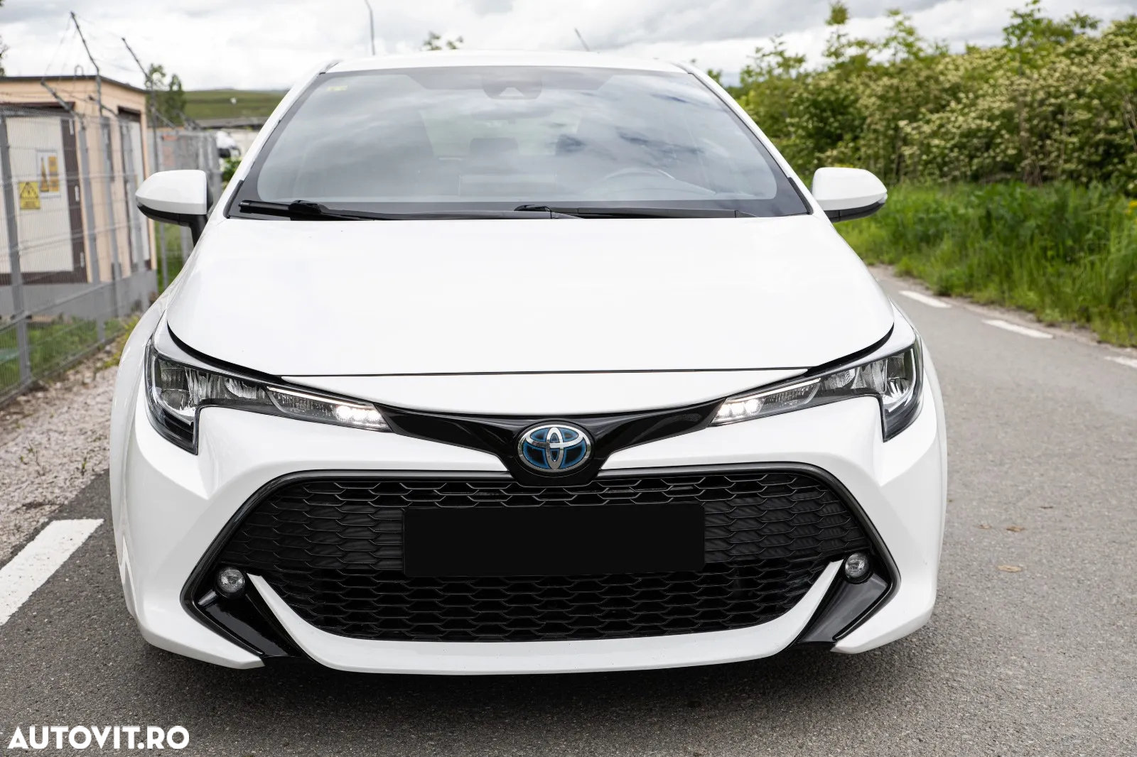 Toyota Corolla 1.8 HSD Active - 3
