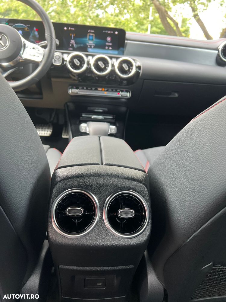 Mercedes-Benz CLA 200 - 16