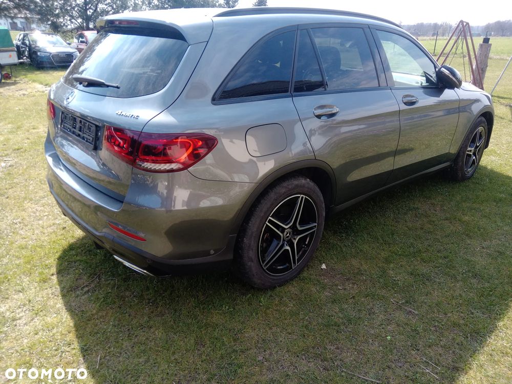 Mercedes-Benz GLC 200 d 4Matic 9G-TRONIC - 6