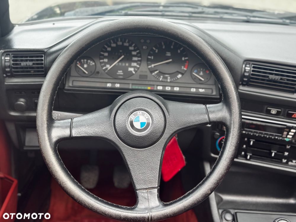 BMW Seria 3 320i - 20