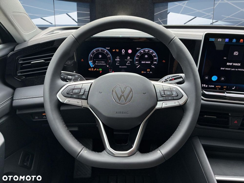 Volkswagen Tiguan - 14