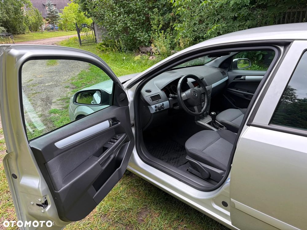 Opel Astra 1.4 - 13