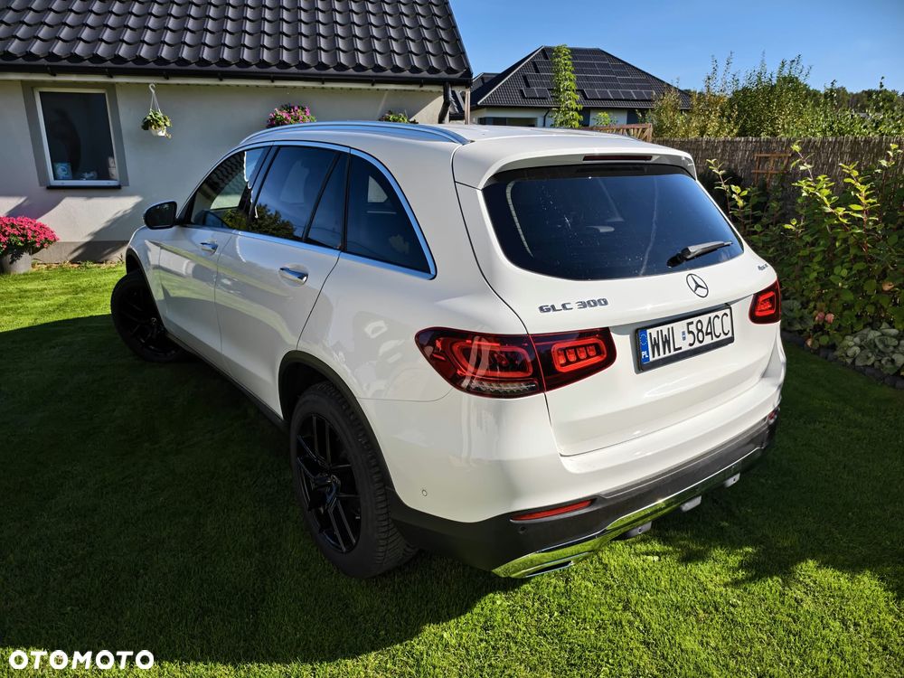 Mercedes-Benz GLC 300 4-Matic - 9