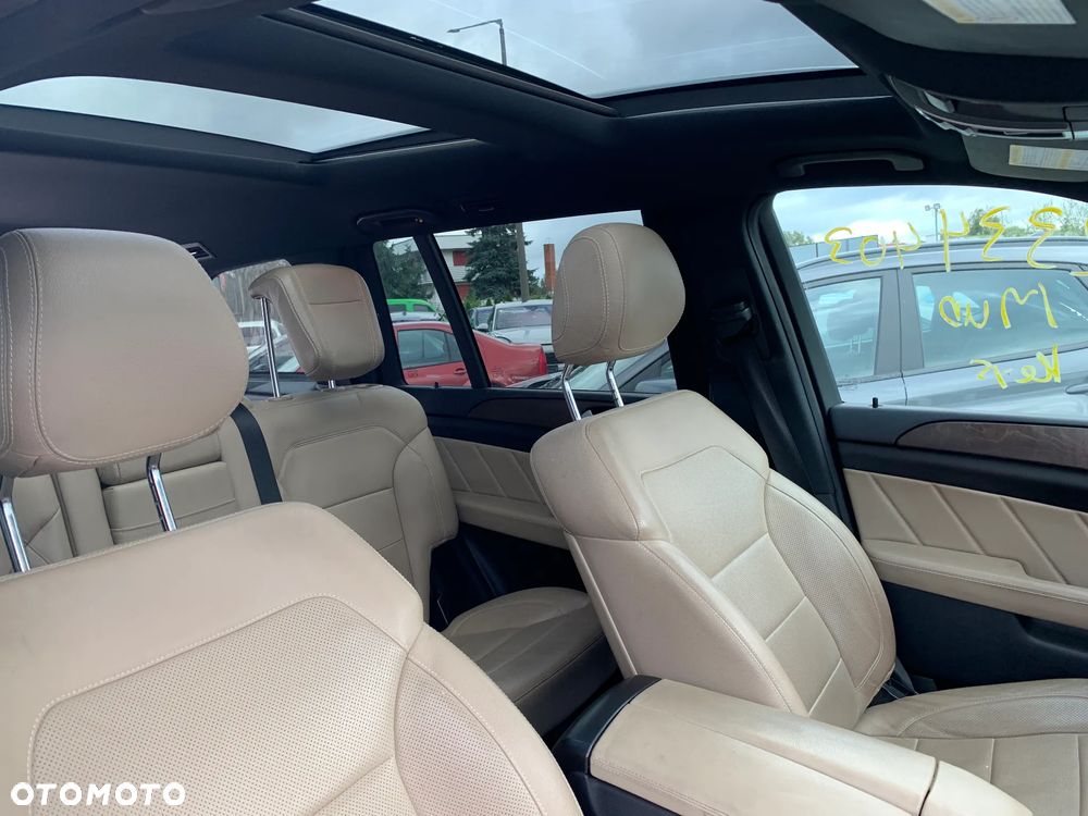 Mercedes-Benz GL 350 BlueTec 4-Matic - 13