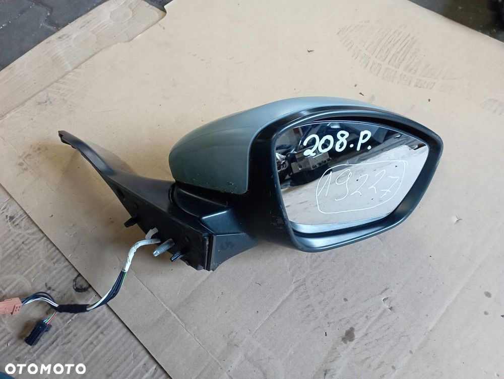 PEUGEOT 208 I LUSTERKO PRAWE 6+3 PIN 9 PIN EUROPA - 1