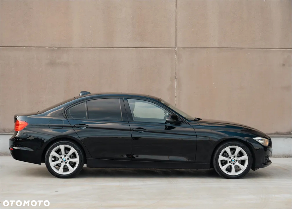 BMW Seria 3 - 10