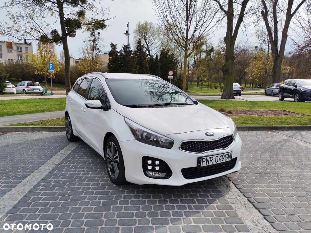 Kia Ceed 1.6 CRDi GT Line - 3