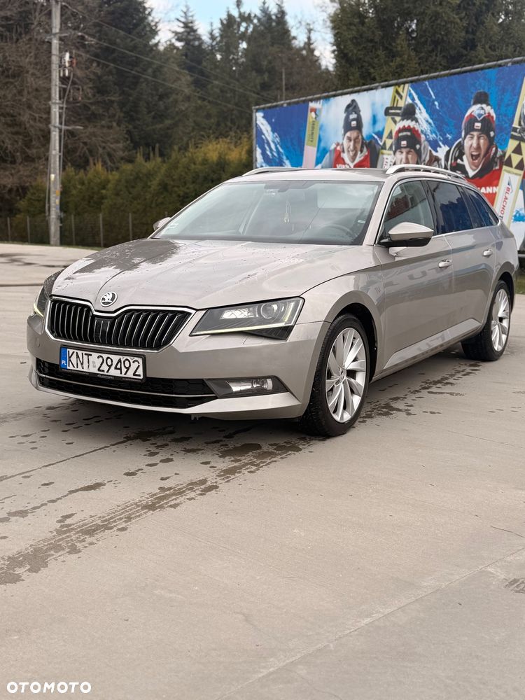 Skoda Superb 2.0 TDI Ambition DSG - 2