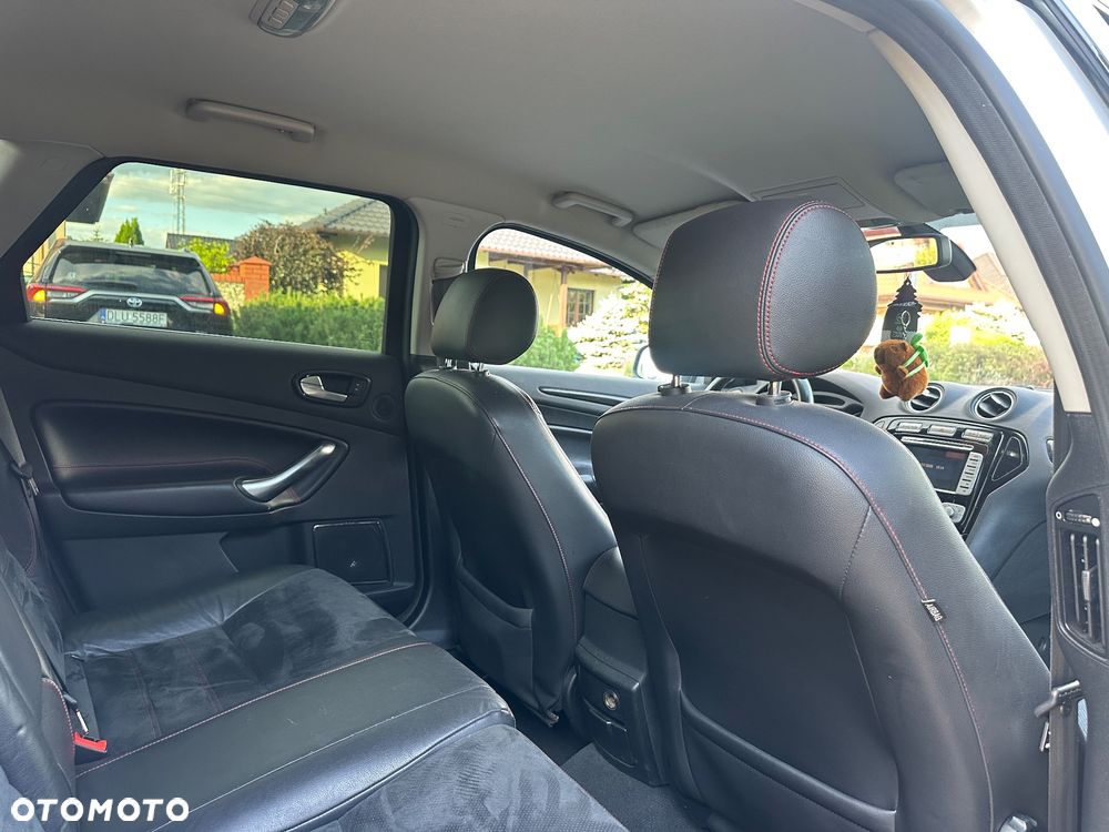 Ford Mondeo 2.0 TDCi Titanium S - 24