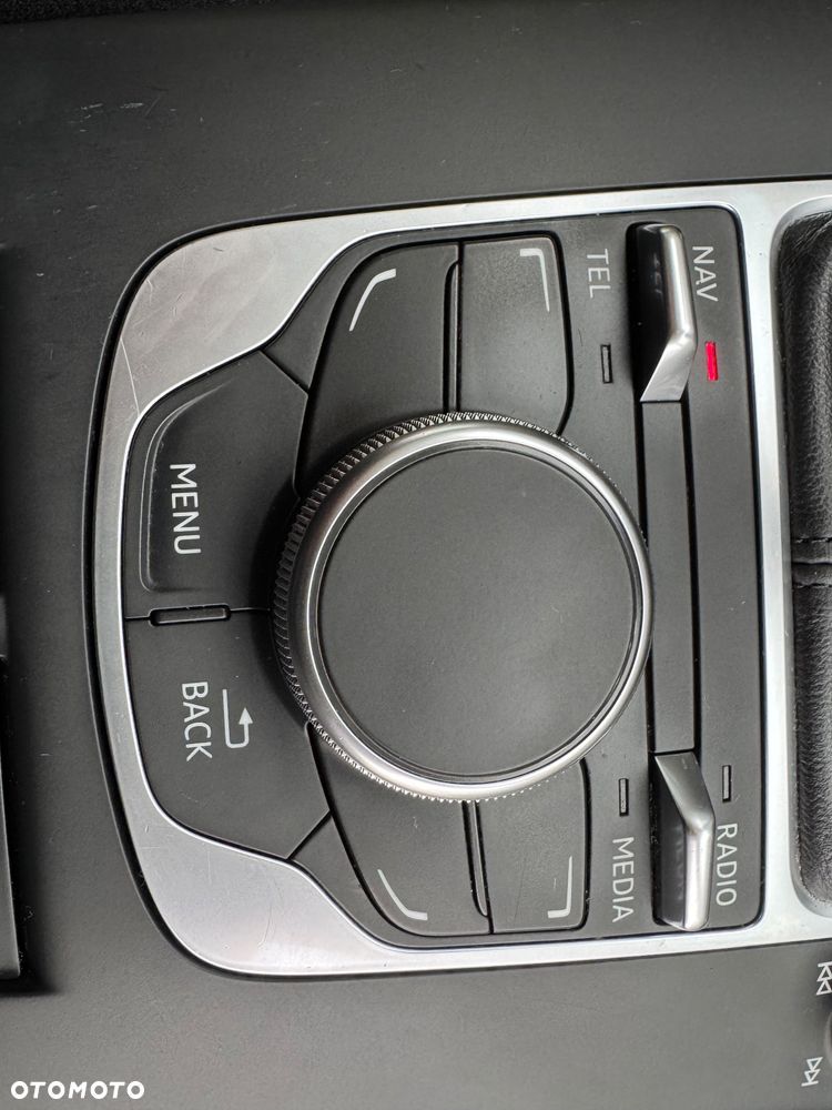 Audi A3 Sportback 1.4 TFSI Ambiente - 37