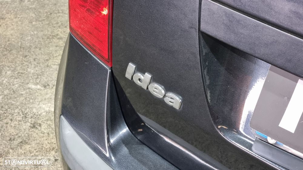 Fiat Idea 1.2 16V Active - 18