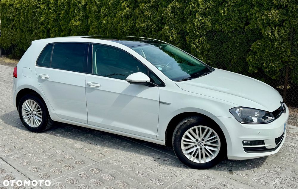 Volkswagen Golf 1.2 TSI BlueMotion Technology Cup - 4