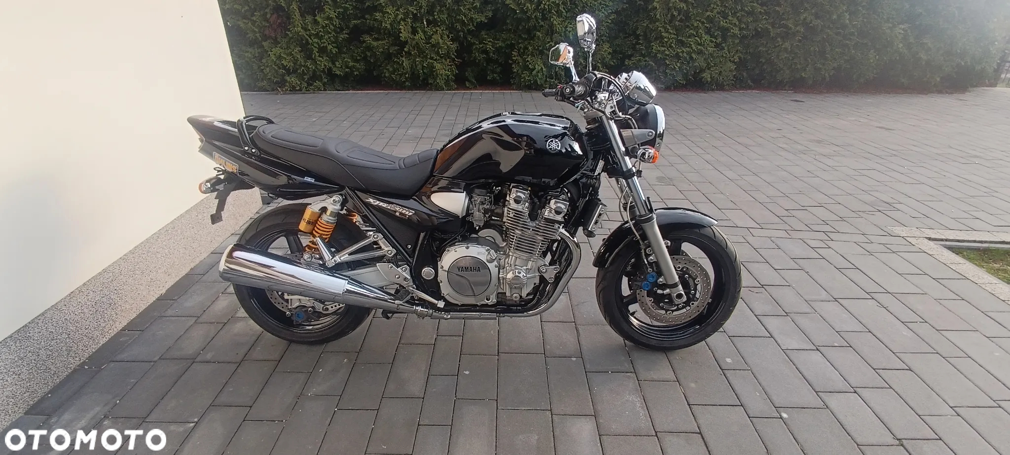 Yamaha XJR - 2