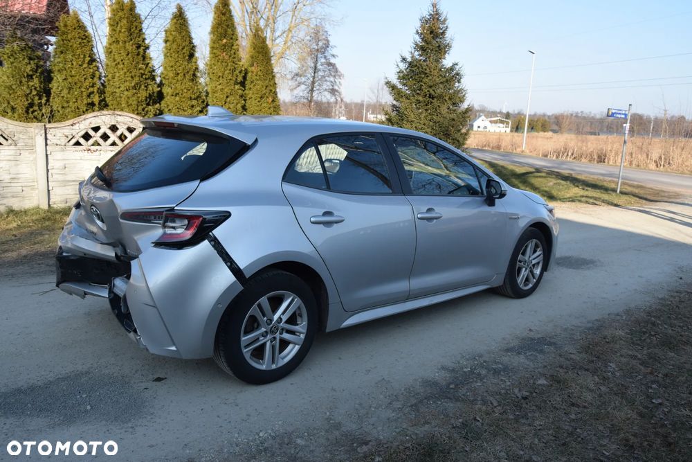 Toyota Corolla 1.8 Business Edition - 6