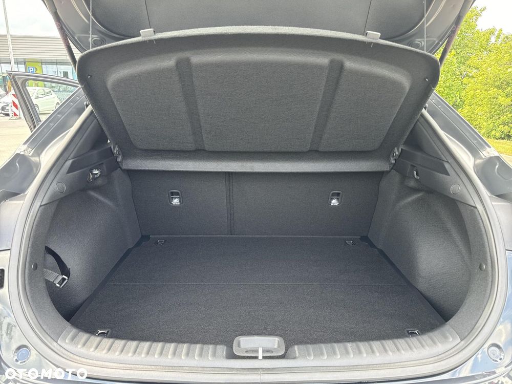 Kia XCeed 1.5 T-GDI M - 17