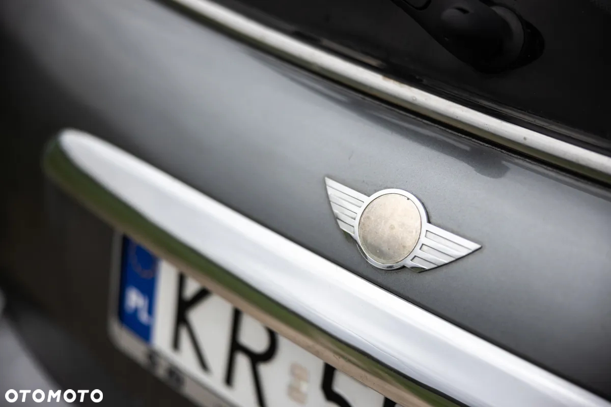 MINI Cooper Standard - 24
