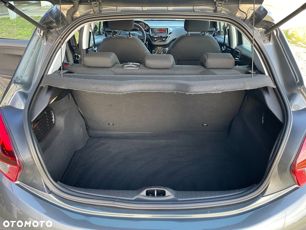 Peugeot 208 1.2 PureTech Active - 14