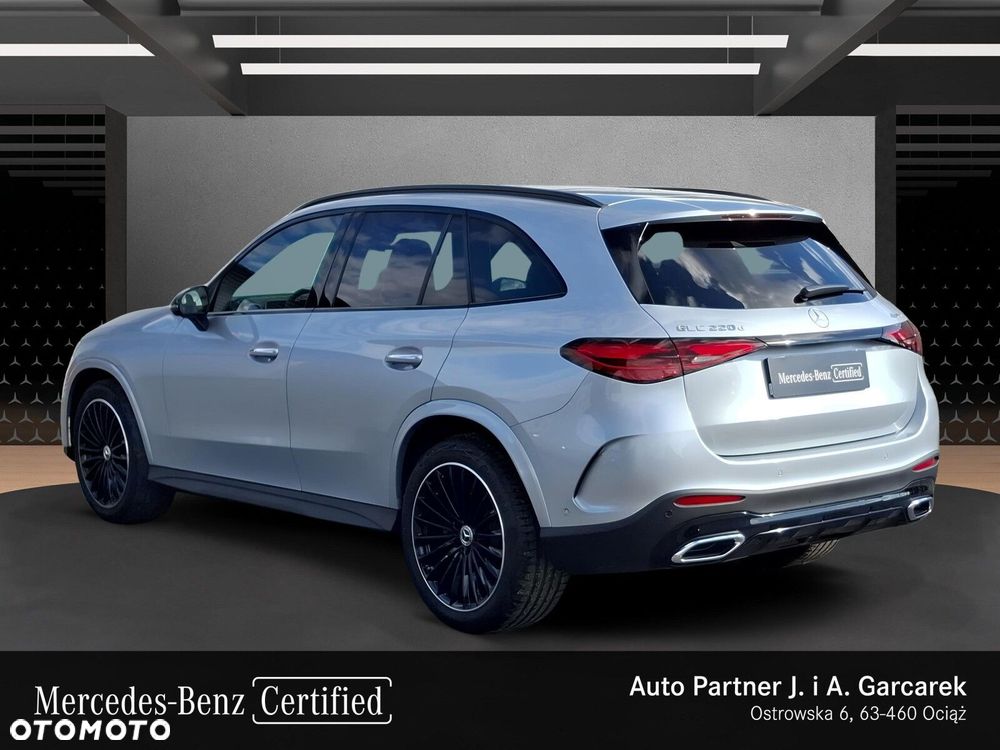 Mercedes-Benz GLC 220 d mHEV 4-Matic AMG Line - 4
