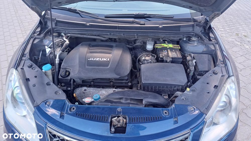 Suzuki Kizashi - 17